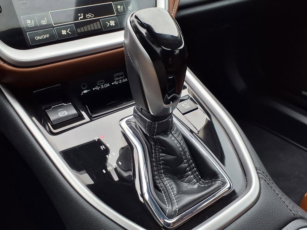 Certified 2025 Subaru Outback Touring XT image 12