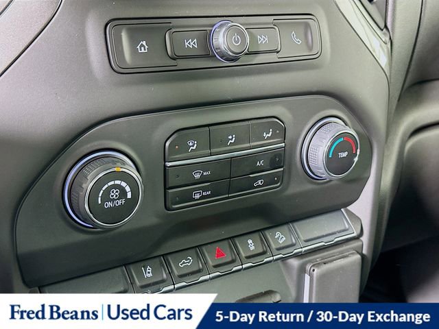 Used 2025 Chevrolet Silverado 2500 Custom w/ Custom Convenience Package image 17