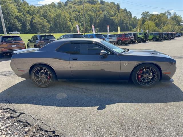 Used 2016 Dodge Challenger SRT Hellcat RWD image 5