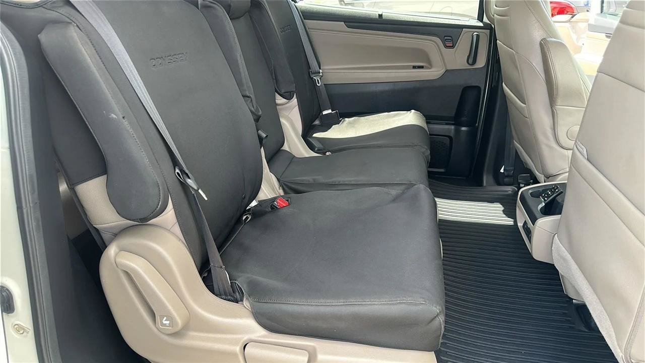 Used 2018 Honda Odyssey Elite image 30