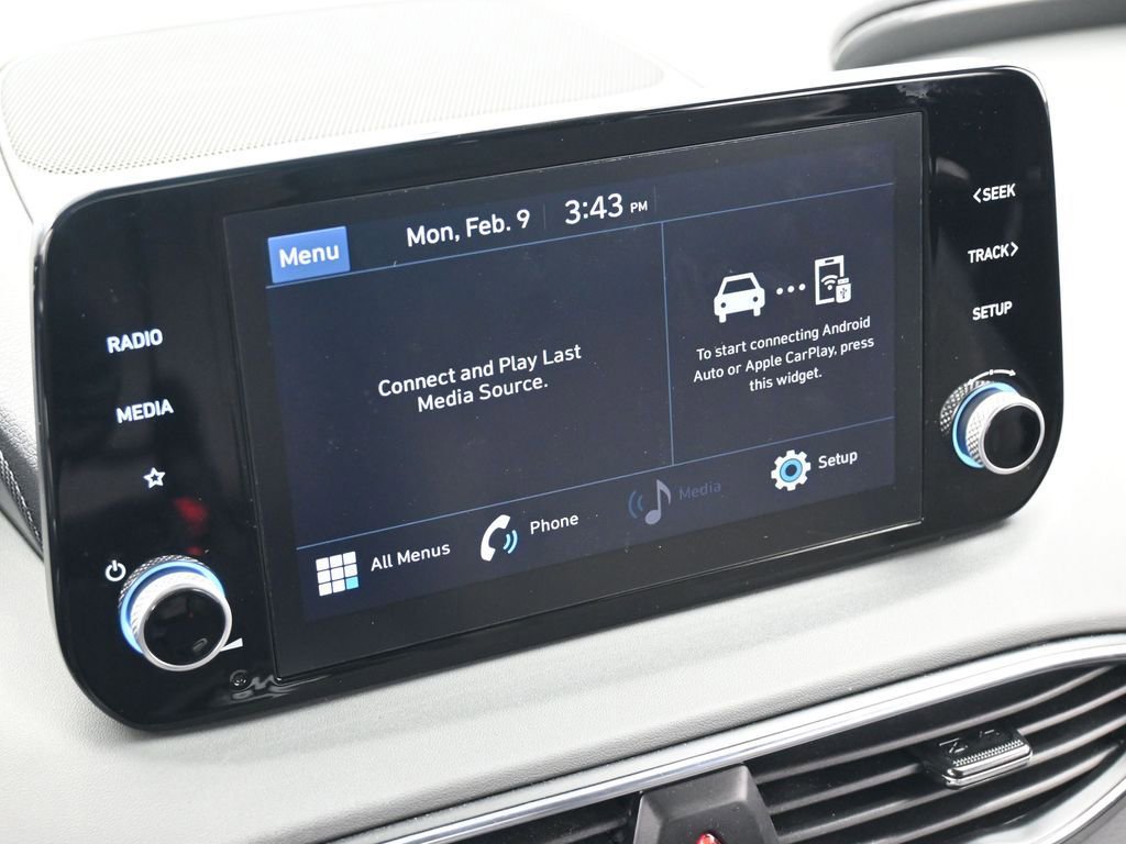 Used 2023 Hyundai Santa Fe SE image 20