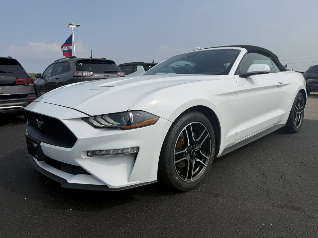 Used 2023 Ford Mustang Premium image 7