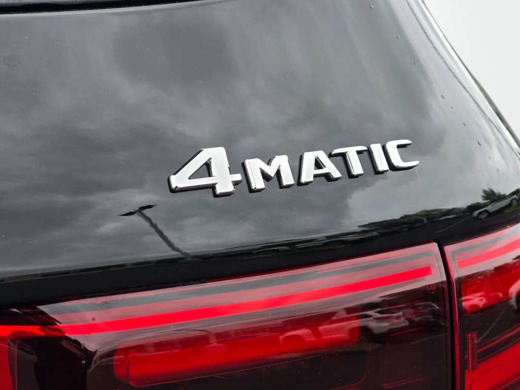 New 2026 Mercedes-Benz GLB 250 4MATIC image 35