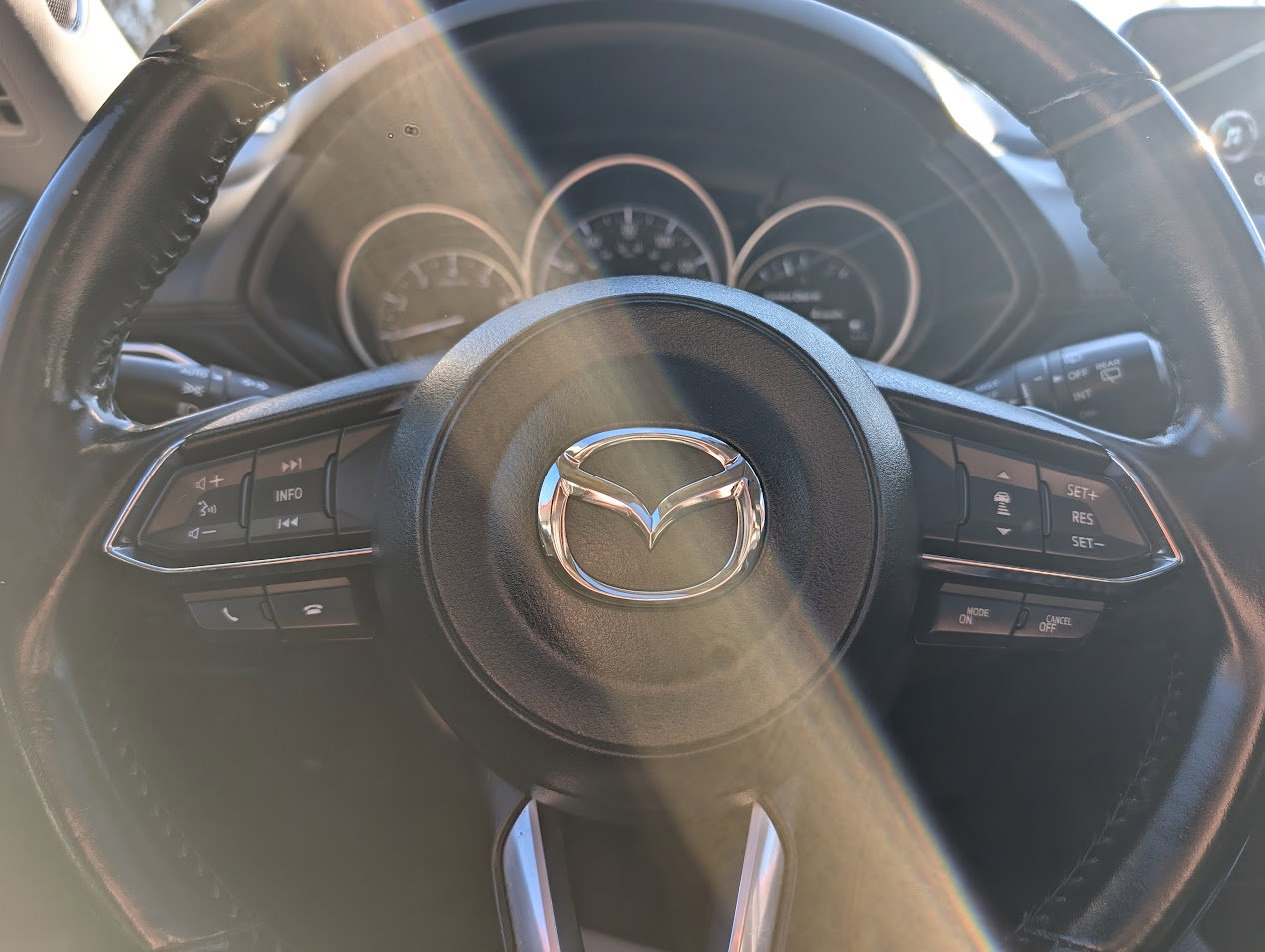 Used 2018 MAZDA CX-5 Touring w/ Preferred Equipment Package image 21