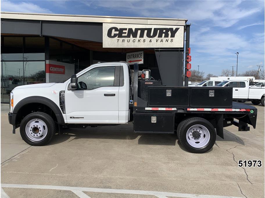Used 2023 Ford F550 2WD Regular Cab Super Duty image 4