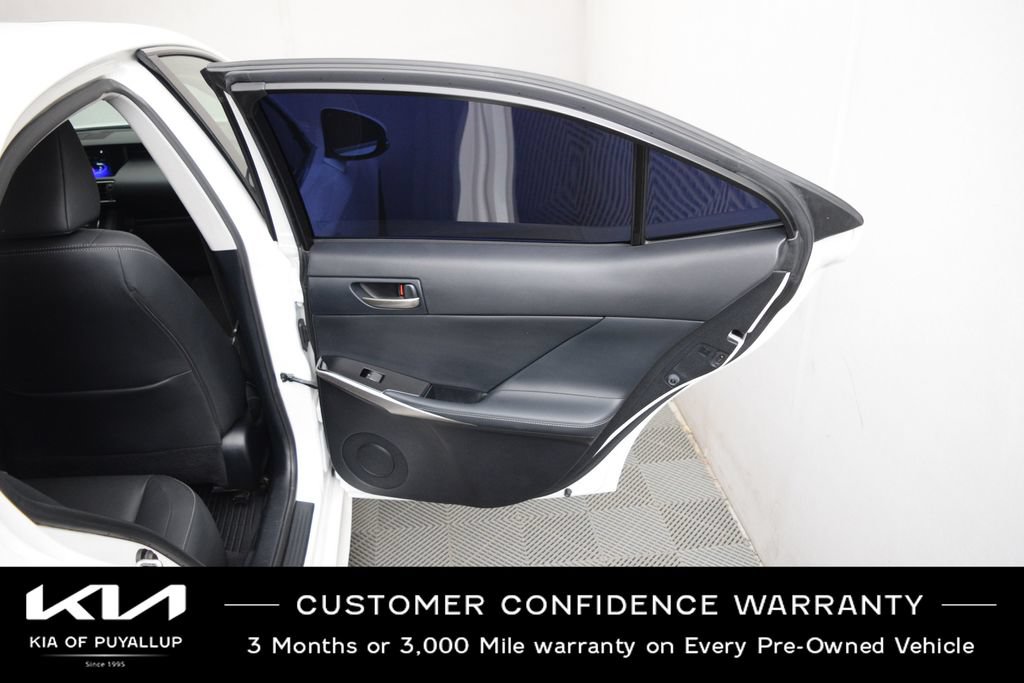 Used 2017 Lexus IS 200t RWD image 13