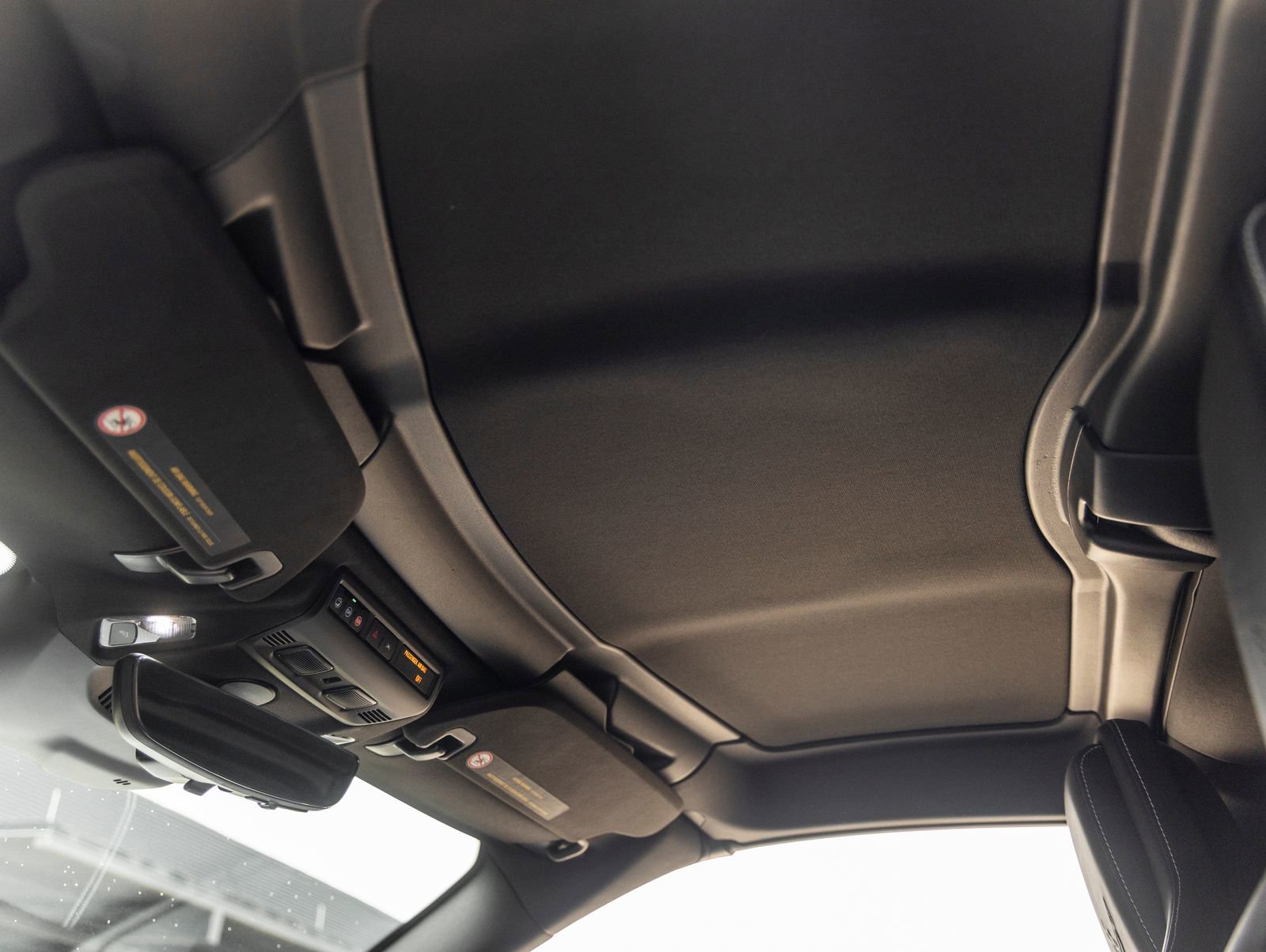 Used 2025 Chevrolet Corvette Stingray Coupe w/ Z51 Performance Package image 25