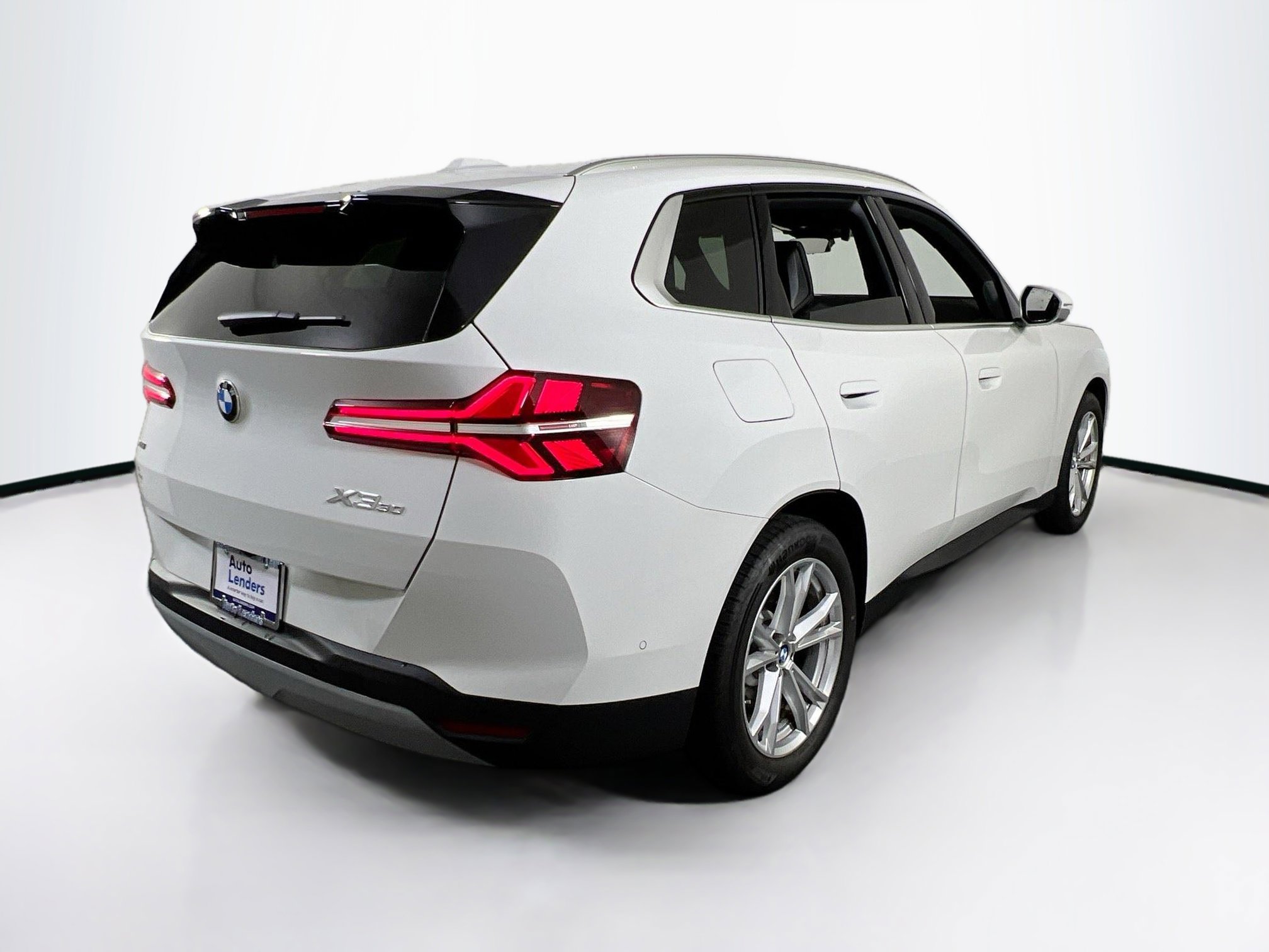 Used 2025 BMW X3 xDrive30i w/ Convenience Package image 5