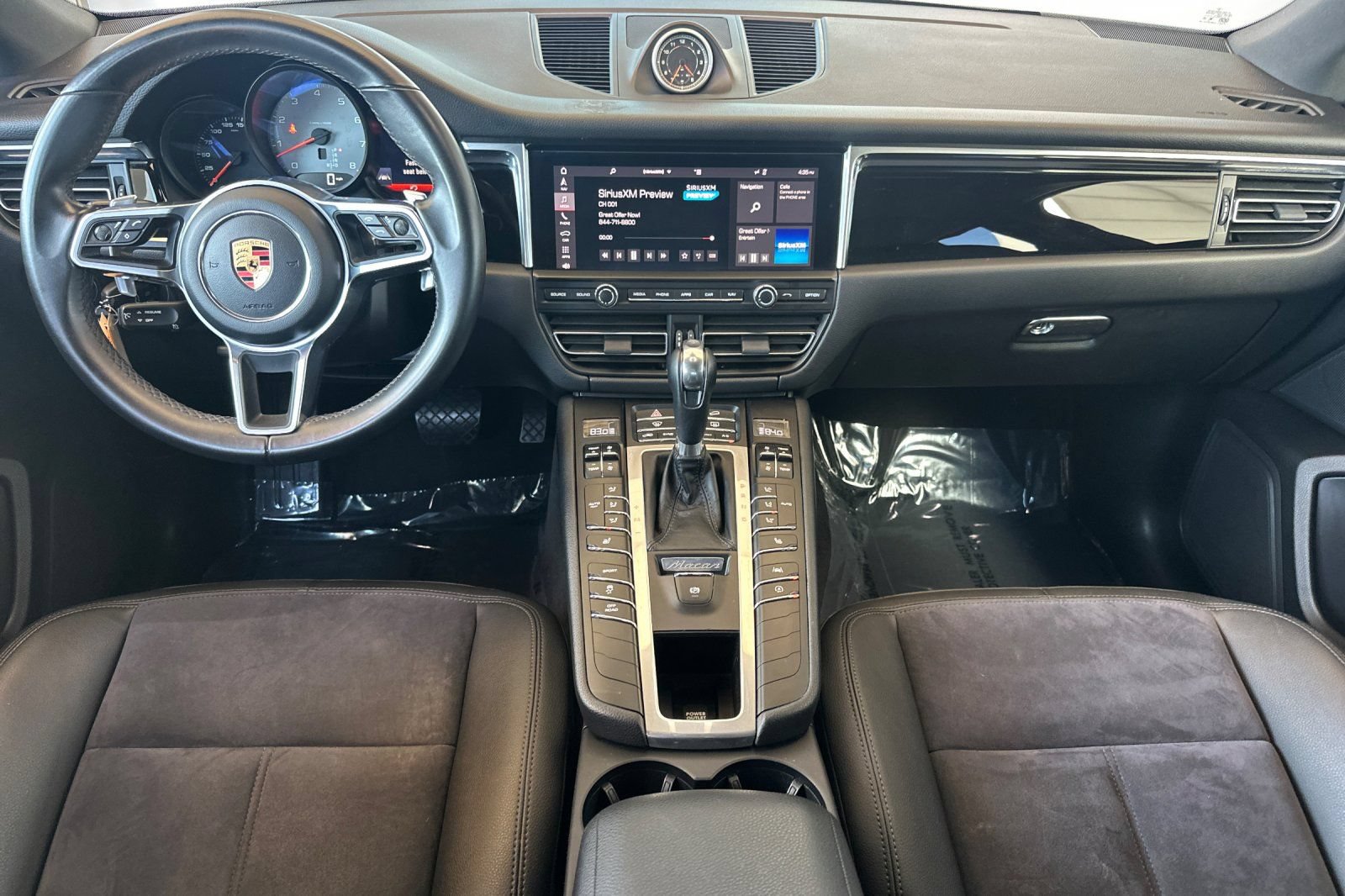 Used 2019 Porsche Macan S AWD/4WD image 16