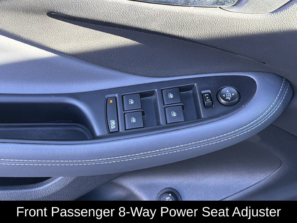 Used 2020 Buick Envision Essence FWD image 11
