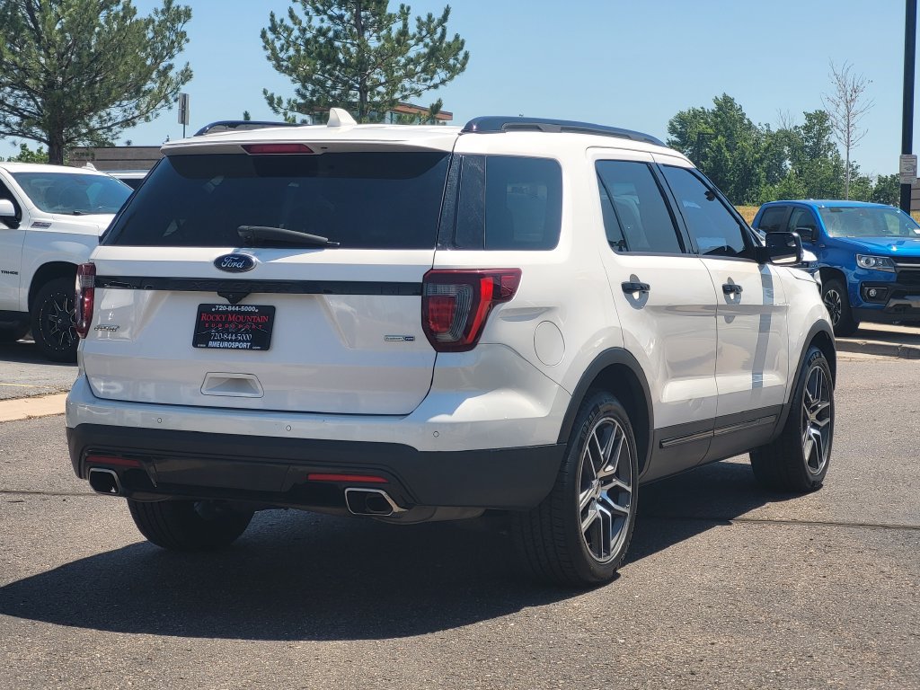 Used 2017 Ford Explorer Sport AWD/4WD image 4