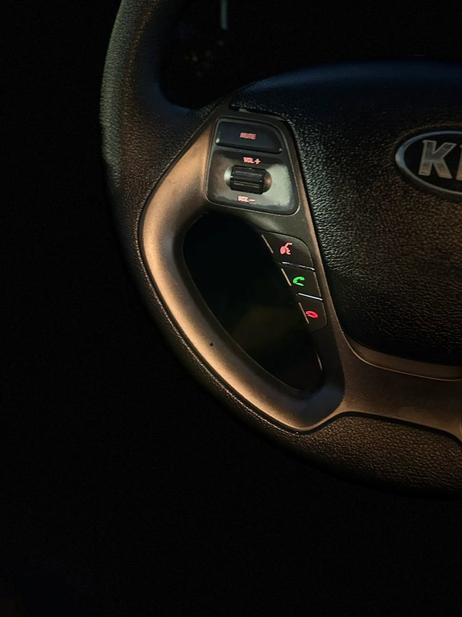 Used 2016 Kia Forte LX FWD image 33