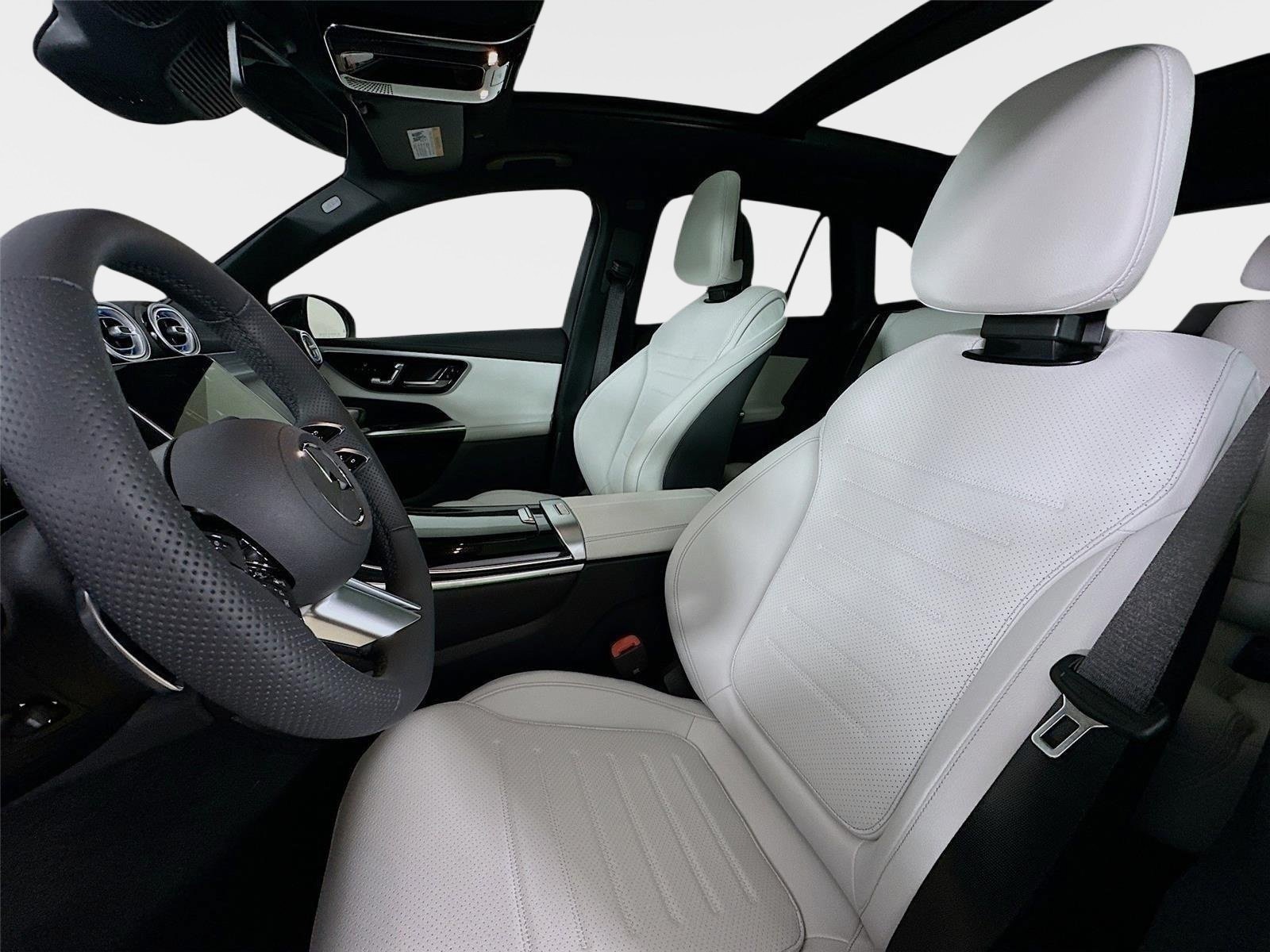 Certified 2026 Mercedes-Benz GLC 300 4MATIC image 27