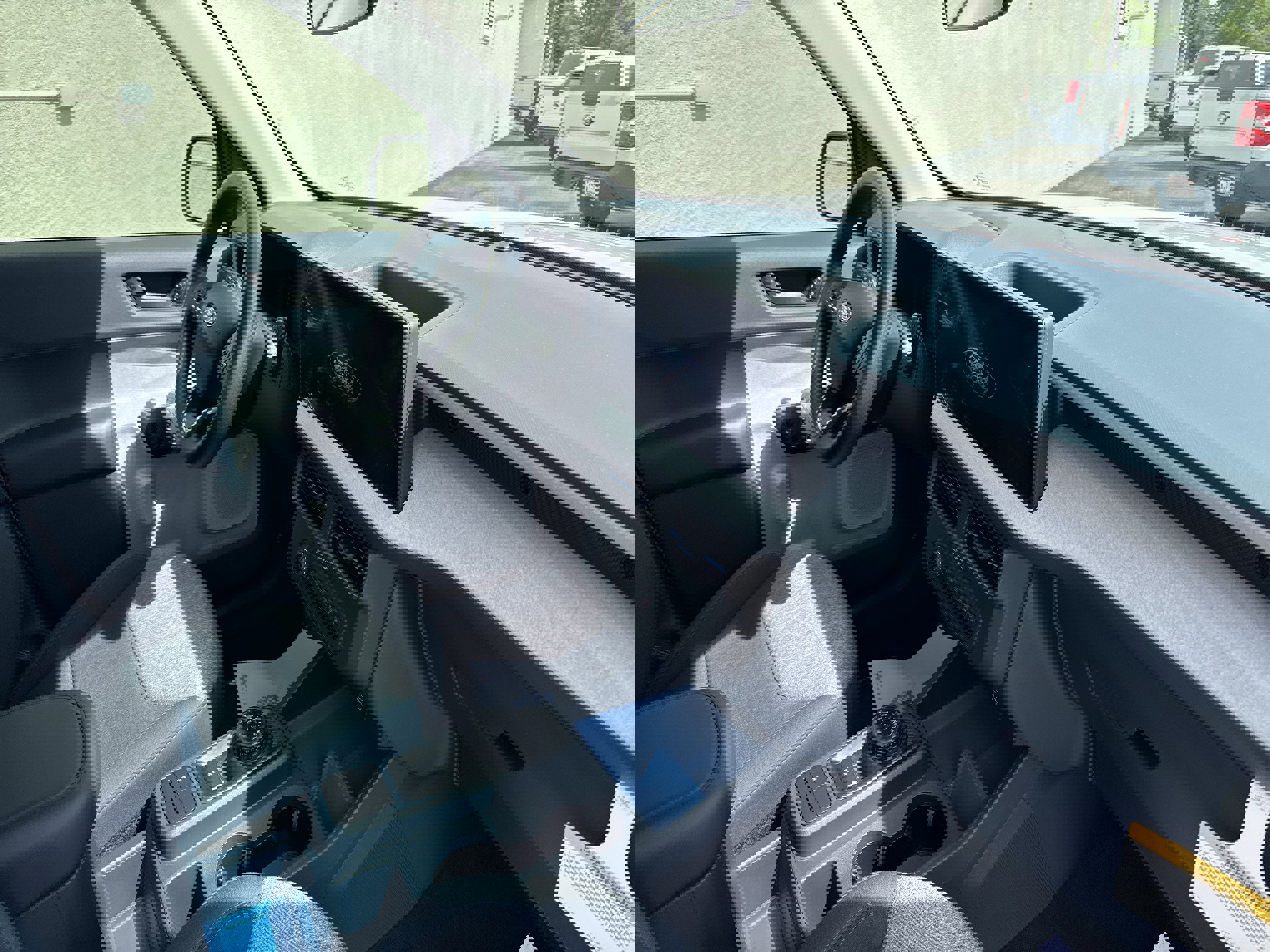 New 2025 Ford Maverick XLT image 15