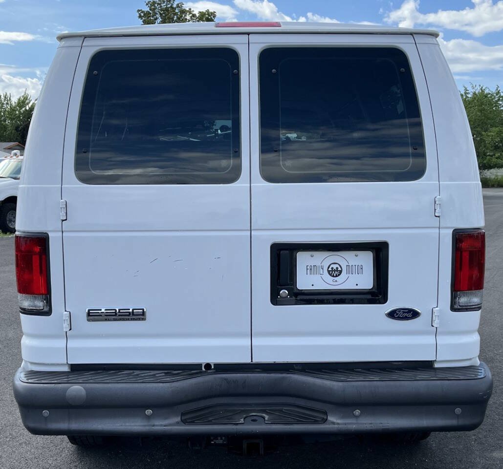 Used 2006 Ford E-350 and Econoline 350 XLT RWD image 6