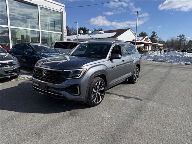 Used 2025 Volkswagen Atlas SEL Premium R-Line AWD/4WD image 2
