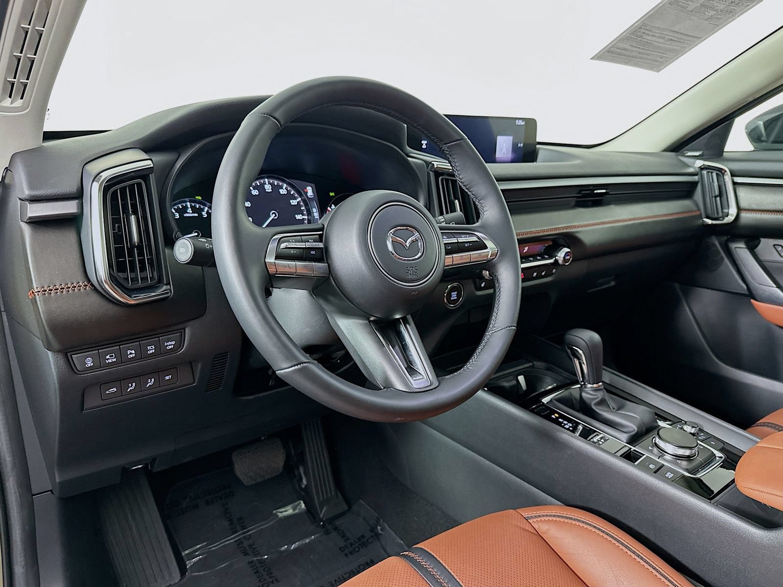 Certified 2025 MAZDA CX-50 2.5 Turbo w/ Premium Plus Pkg AWD/4WD image 9