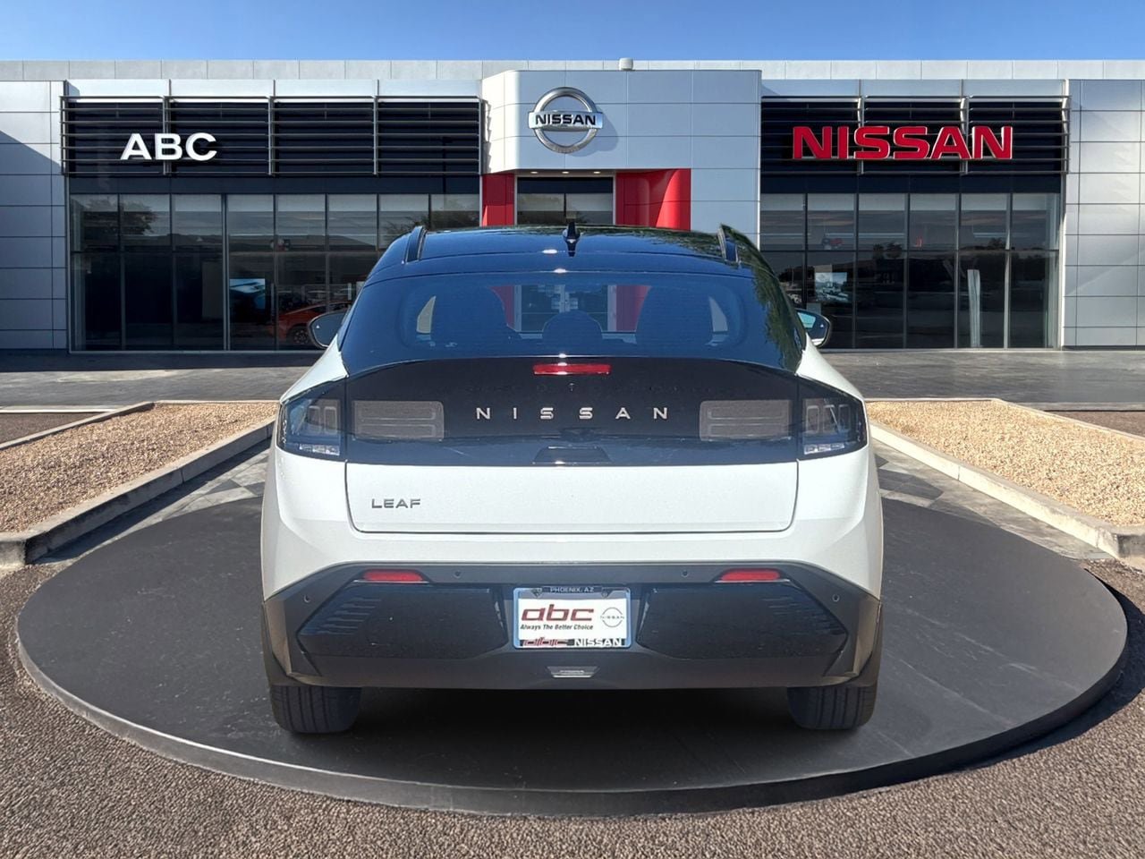 New 2026 Nissan Leaf Platinum+ w/ Cargo Package (Platinum+) FWD image 6