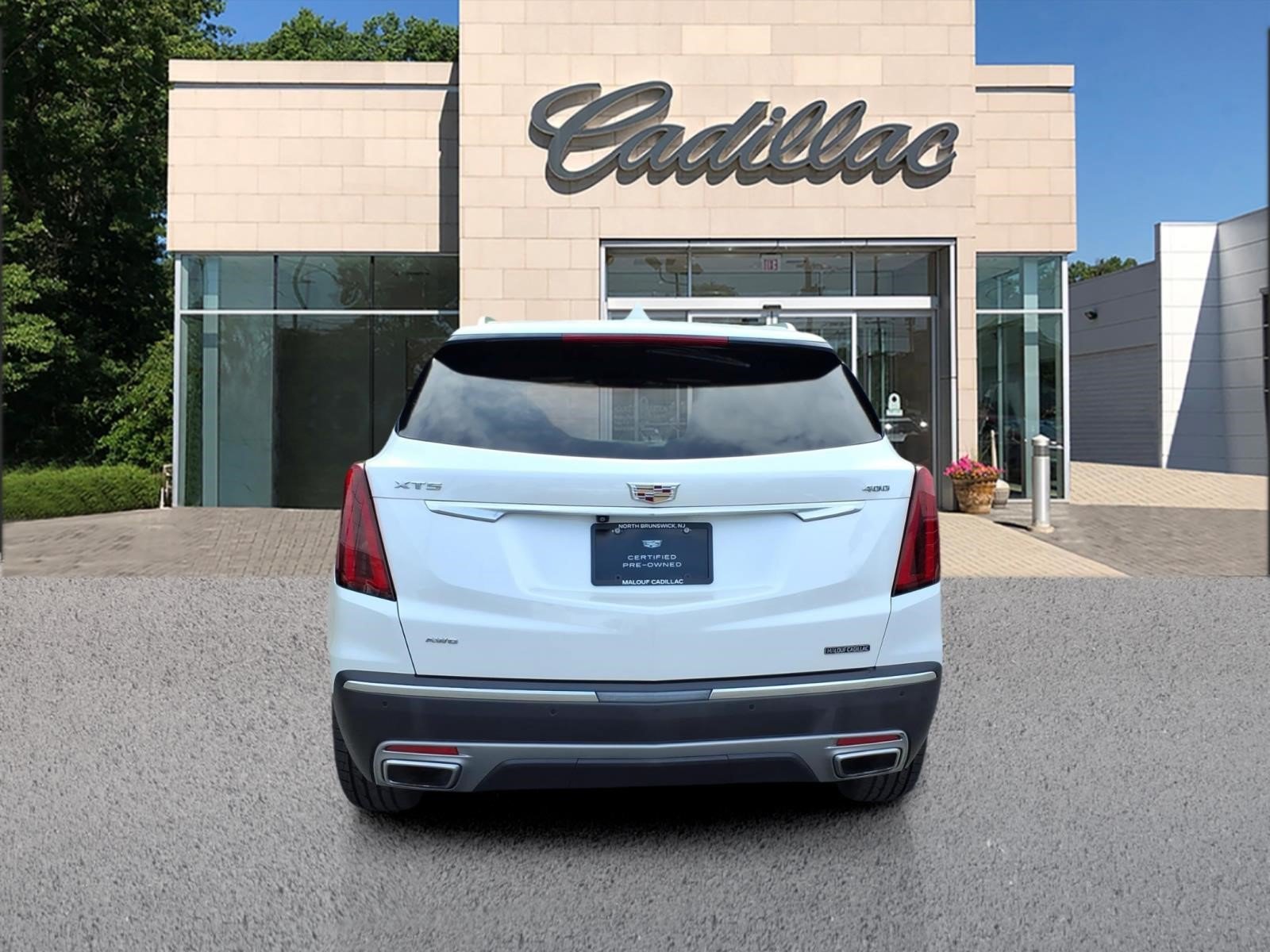 Certified 2023 Cadillac XT5 Premium Luxury AWD/4WD image 4