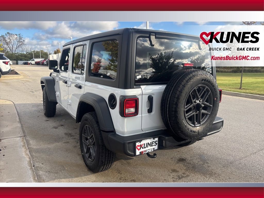 Used 2024 Jeep Wrangler Sport S image 6