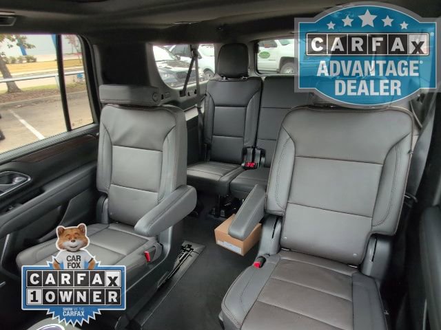 Used 2024 Chevrolet Suburban High Country image 10