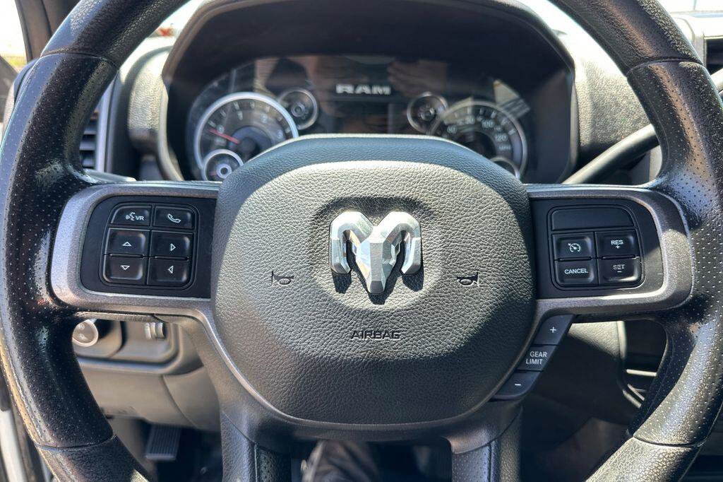 Used 2022 RAM 4500 Tradesman RWD image 18