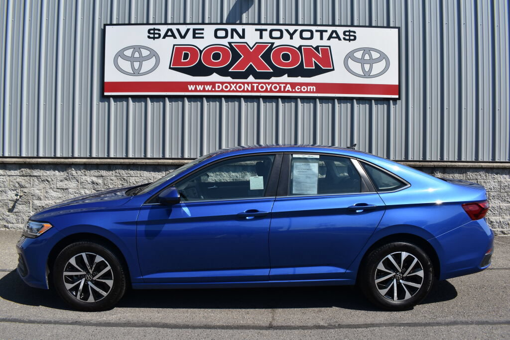 Used 2024 Volkswagen Jetta S FWD image 4