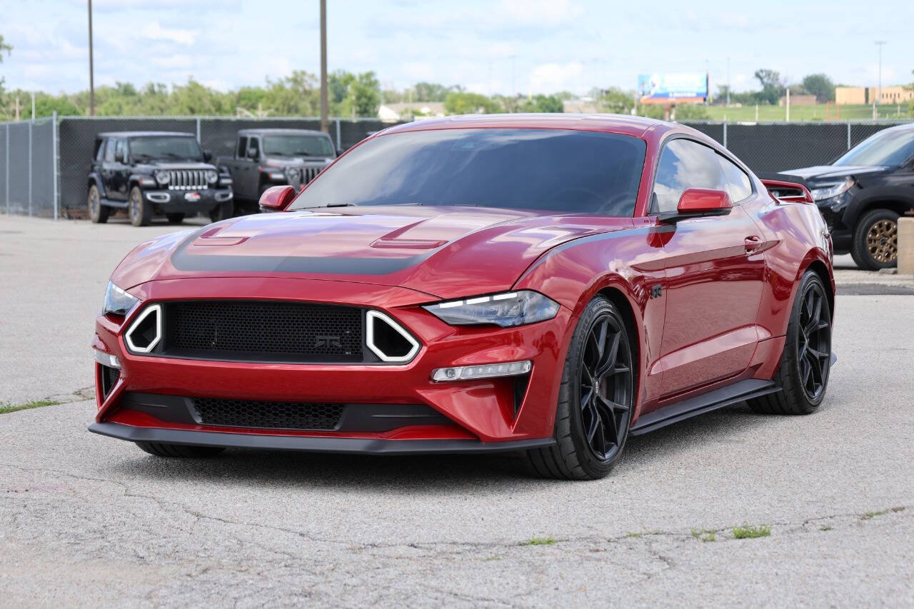Used 2020 Ford Mustang GT Premium w/ GT Performance Package RWD image 6