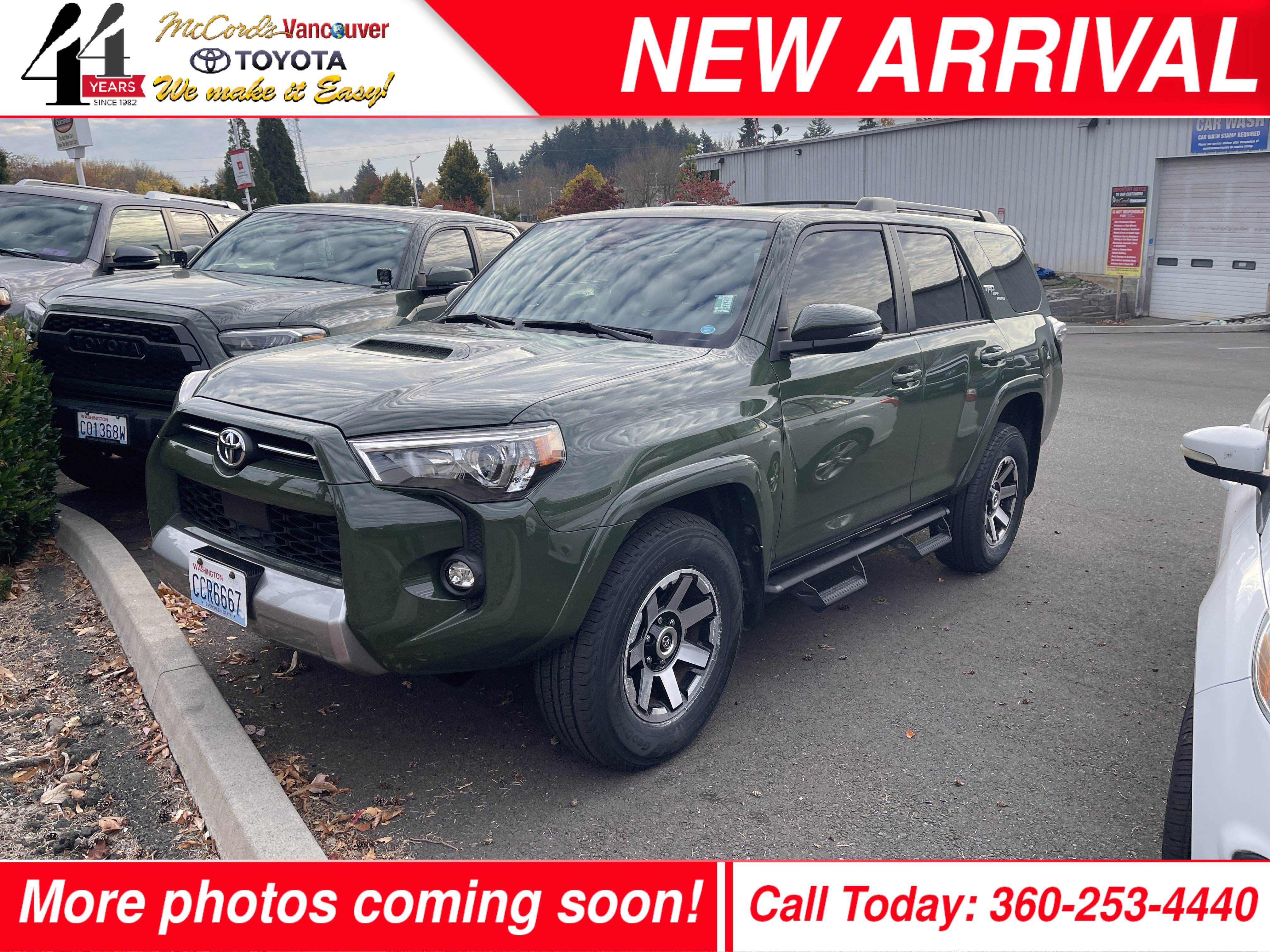 Certified 2022 Toyota 4Runner TRD Off-Road Premium AWD/4WD image 1