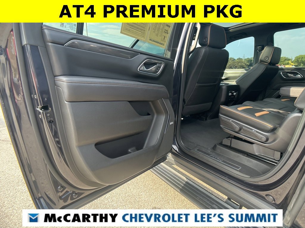 Used 2023 GMC Yukon XL AT4 w/ AT4 Premium Package image 22