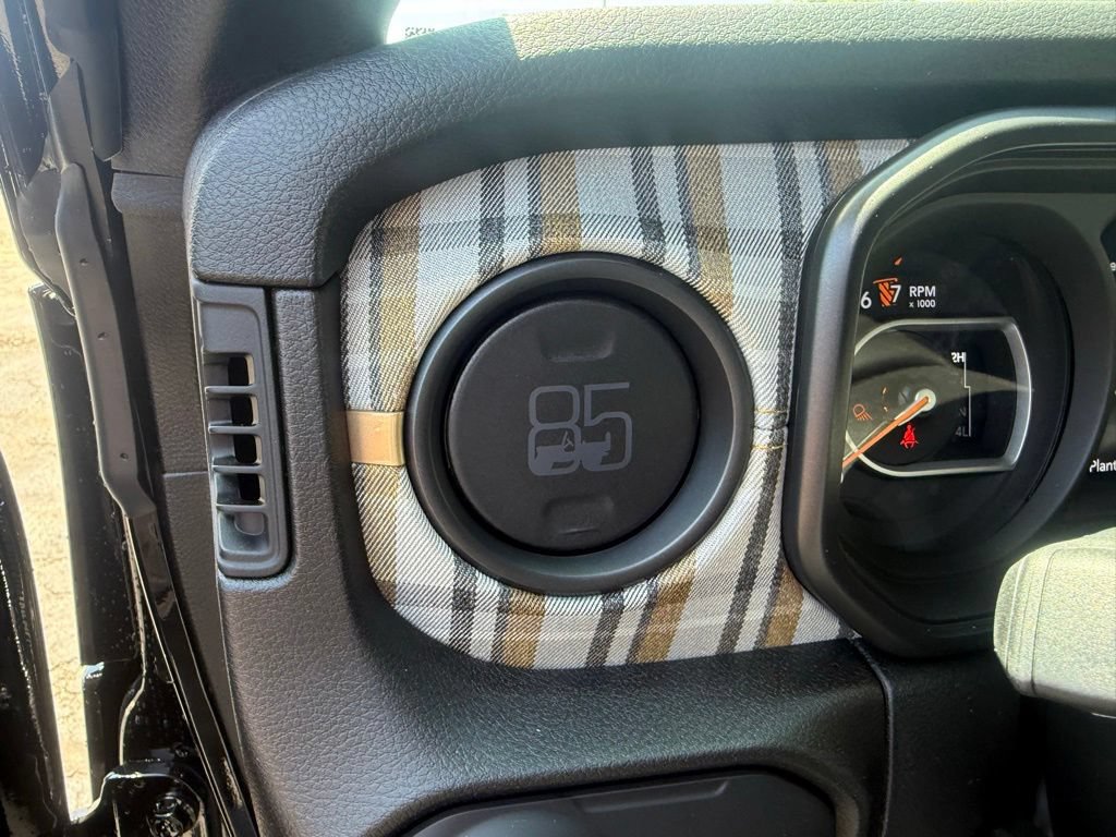 New 2026 Jeep Gladiator Sport AWD/4WD image 16