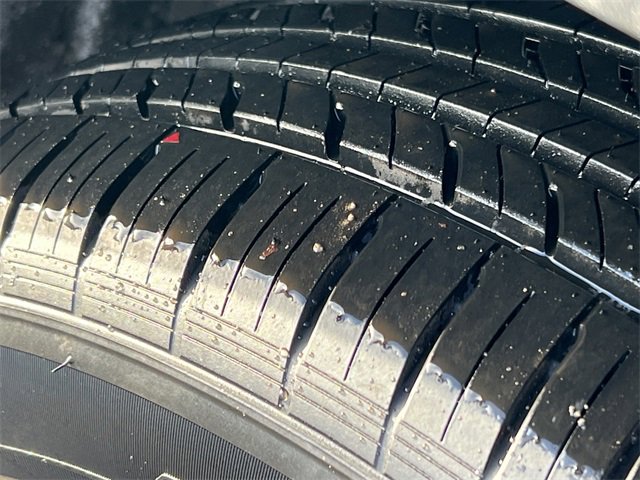 Certified 2022 Jeep Renegade Latitude w/ Convenience Group image 8