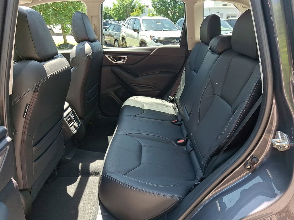 Used 2021 Subaru Forester Limited AWD/4WD image 10