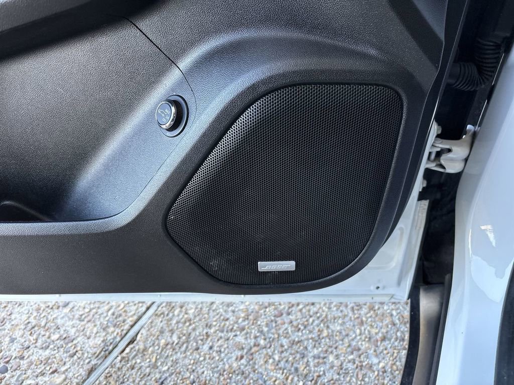 Certified 2023 GMC Acadia SLT w/ Elevation Edition image 25