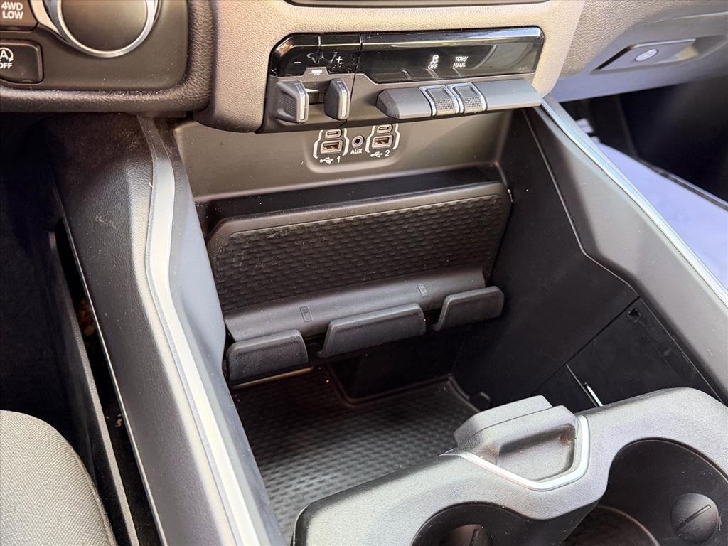 Used 2024 RAM 1500 Big Horn image 22