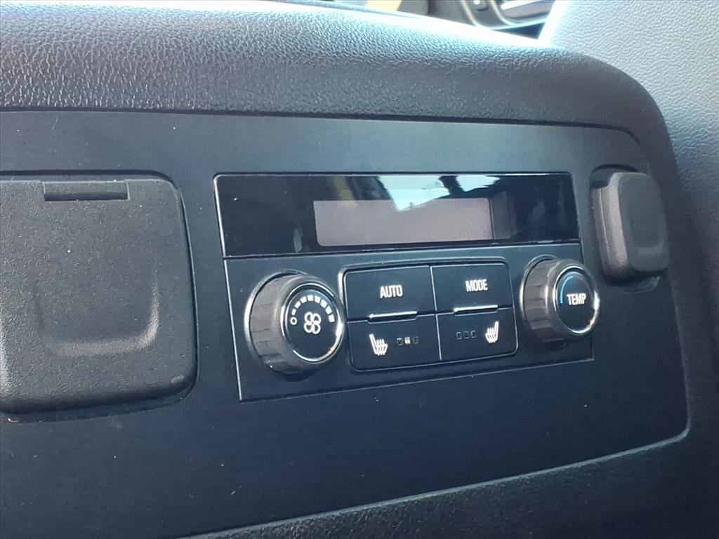 Used 2018 GMC Yukon SLT image 13