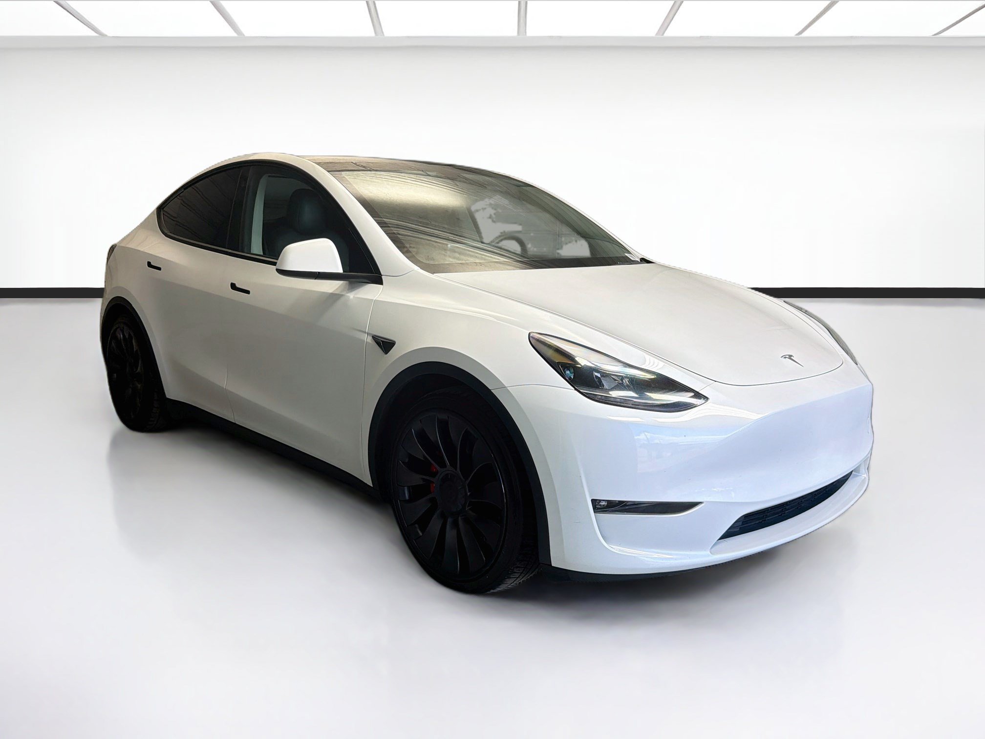 Used 2023 Tesla Model Y Performance AWD/4WD image 3