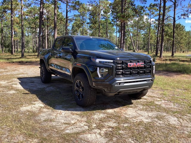 New 2025 GMC Canyon Elevation w/ Convenience Package image 3