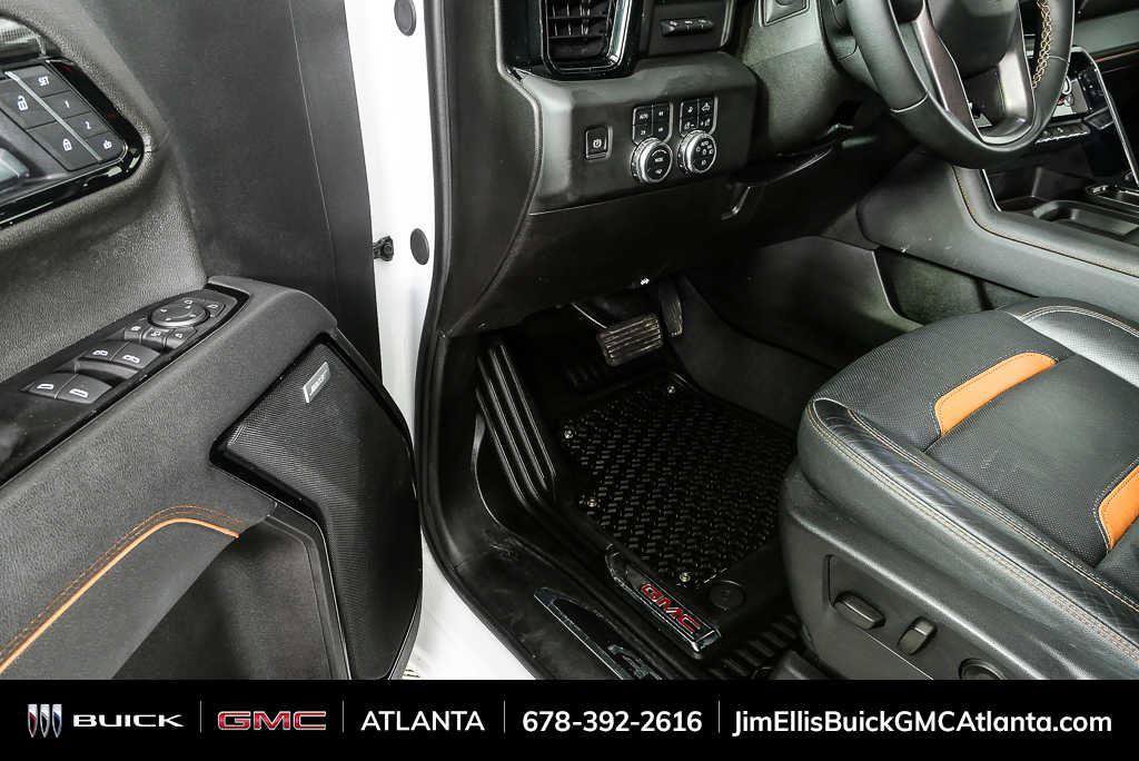 Certified 2025 GMC Sierra 2500 AT4 w/ AT4 Premium Plus Package AWD/4WD image 8