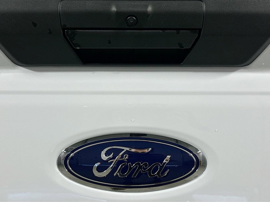 New 2026 Ford F350 XL w/ XL Chrome Package image 19