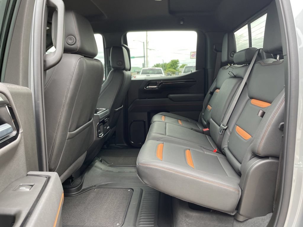 Used 2026 GMC Sierra 1500 AT4 w/ AT4 Premium Package AWD/4WD image 37
