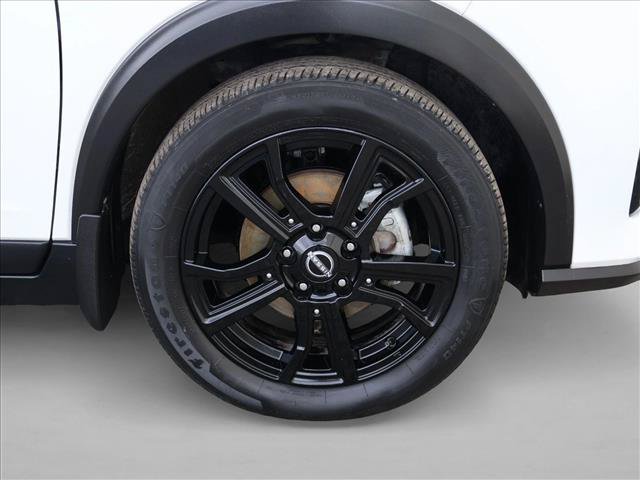 Used 2023 Nissan Kicks SV FWD image 25