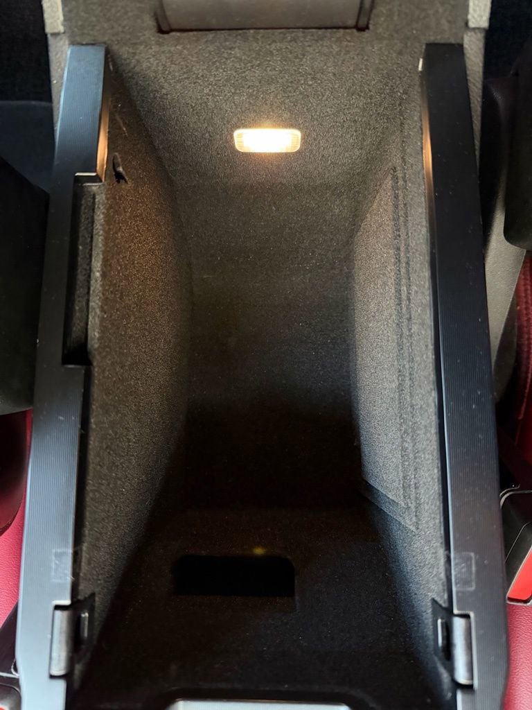 Used 2023 Lincoln Corsair Reserve image 27