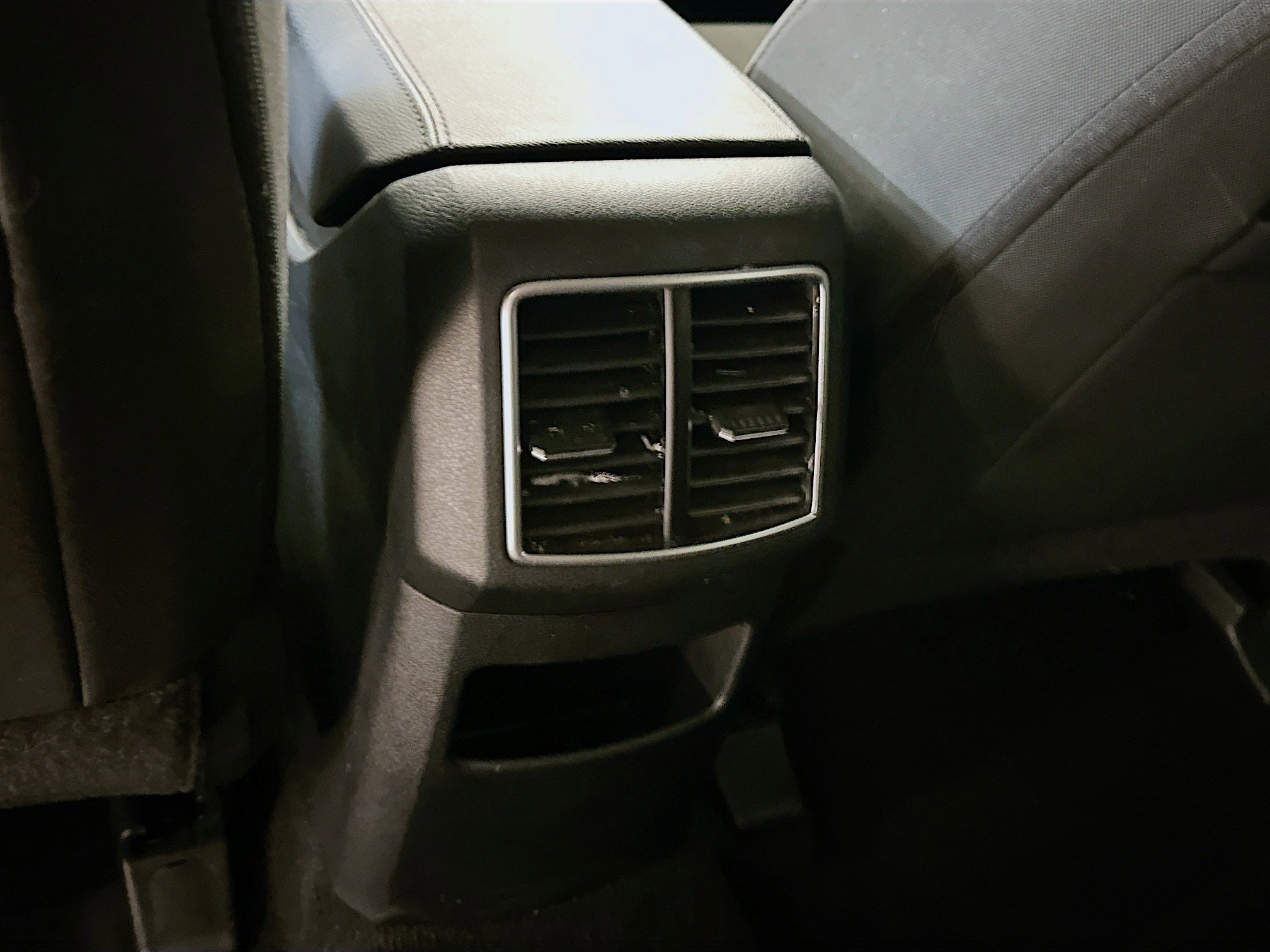 Used 2025 Kia Sportage LX image 27