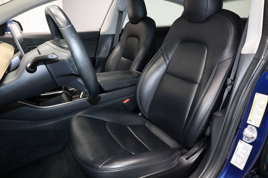 Used 2018 Tesla Model 3 Long Range image 28