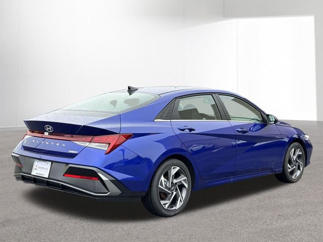 New 2026 Hyundai Elantra Limited image 13