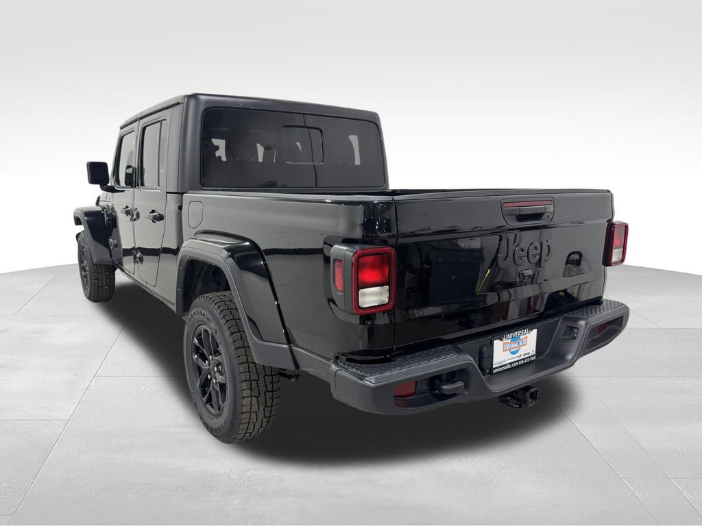 Used 2023 Jeep Gladiator Sport AWD/4WD image 32