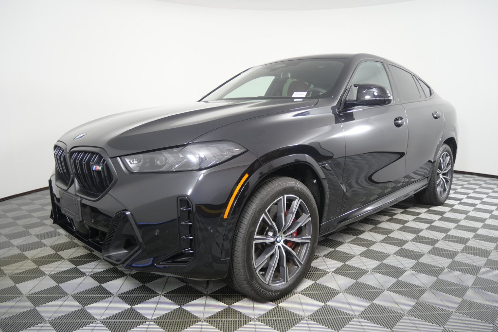 Certified 2026 BMW X6 M60i w/ Parking Assistance Package AWD/4WD image 8