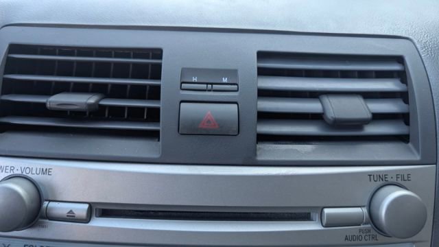 Used 2009 Toyota Camry LE image 34