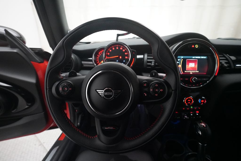 Used 2019 MINI Cooper S w/ Premium Package FWD image 4